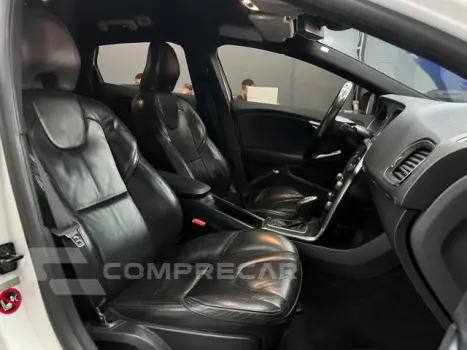V40 - 2.0 T4 DYNAMIC TURBO 4P AUTOMÁTICO