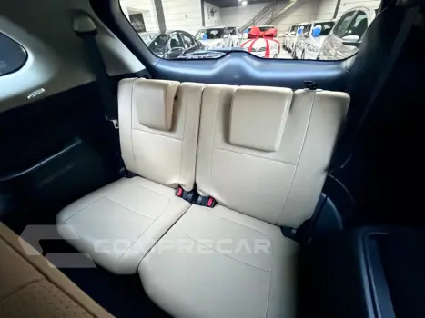 OUTLANDER 3.0 GT 4X4 V6 24V GASOLINA 4P AUTOMÁTICO