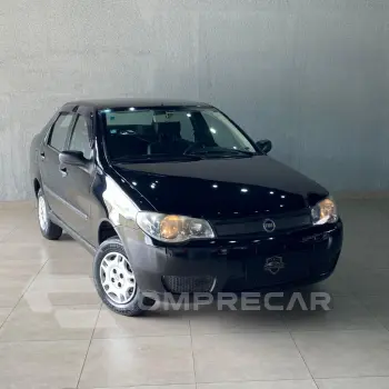 Fiat Siena Celebration 1.0 Fire Flex 8V 4p 4 portas