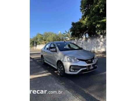 ETIOS 1.5 PLATINUM SEDAN 16V FLEX 4P AUTOMÁTICO