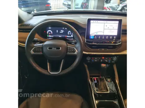 COMMANDER 1.3 T270 TURBO FLEX OVERLAND AT6