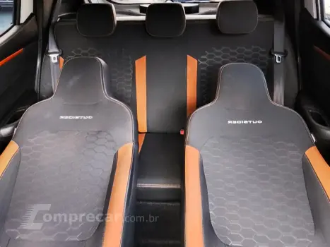 KWID 1.0 12V SCE Outsider