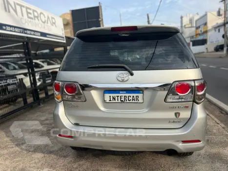 HILUX SW4 3.0 SRV 4X4 16V Turbo Intercooler