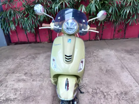 VESPA CLASSIC VXL 150