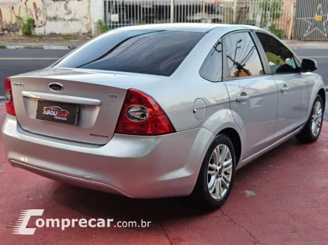 Focus Sedan 2.0 16V/2.0 16V Flex 4p Aut.