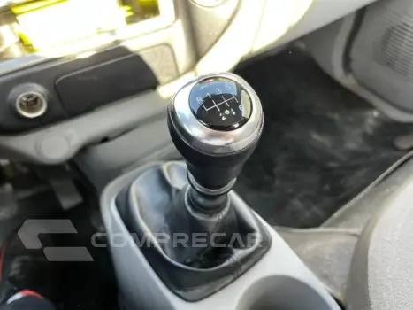 HR HDB HR CAMINHONETE