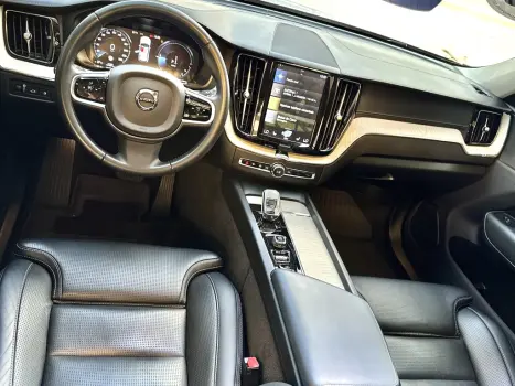 XC60 2.0 T8 HYBRID INSCRIPTION AWD GEARTRONIC