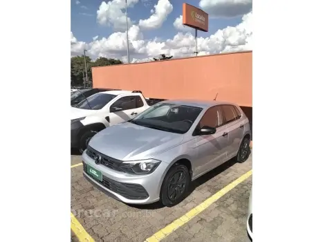 Volkswagen POLO 1.0 MPI TRACK MANUAL 4 portas