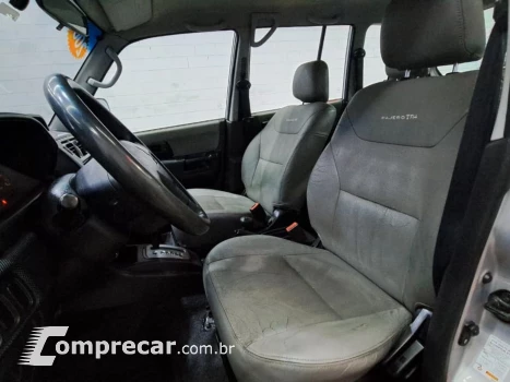 Pajero Tr4 2.0 4X4 16V 131Cv Gasolina 4P Automático