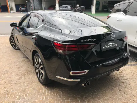 Sentra 2.0 16V Gasolina Advance Xtronic