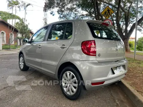 FOX - 1.0 MI 8V 4P MANUAL