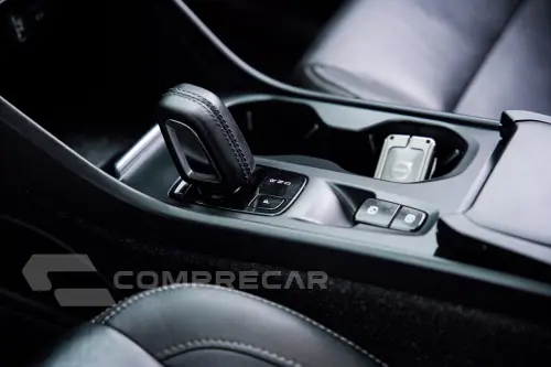 XC 40 T-5 MOMENTUM 2.0 252cv AWD