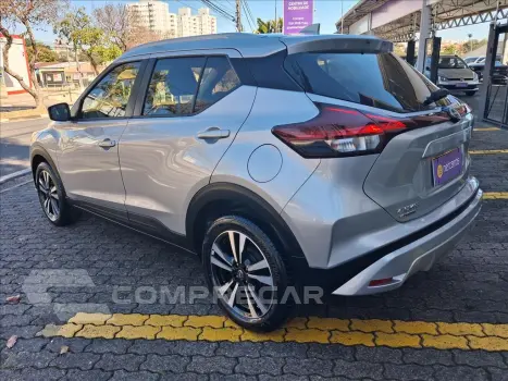KICKS PLAY 1.6 16V FLEXSTART SENSE XTRONIC