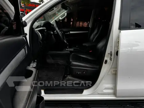 Hilux CD SRV 4x4 2.8 TDI Diesel Aut.