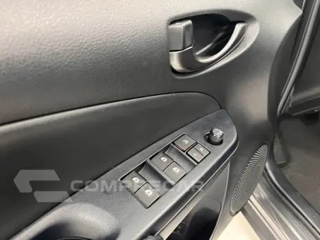 YARIS 1.5 16V Sedan XS Multidrive