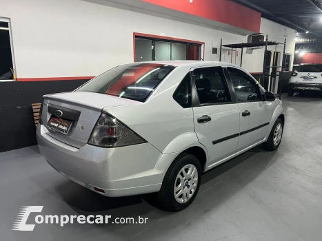 FIESTA 1.0 MPI Sedan 8V