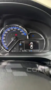 YARIS 1.5 16V Sedan XLS