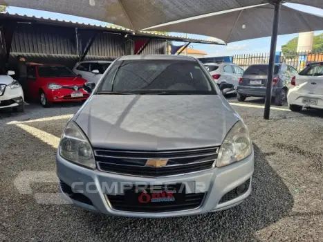 VECTRA SEDAN - 2.0 MPFI EXPRESSION 8V 140CV 4P MANUAL