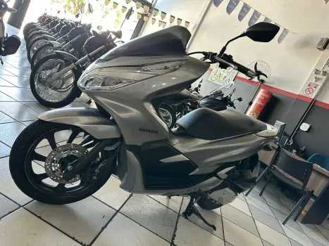 HONDA Pcx 150C - Scooter