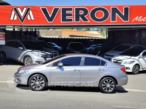 Honda CIVIC 2.0 LXR 16V 4 portas