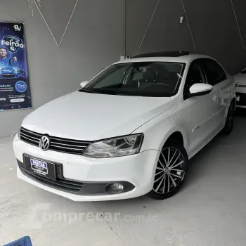 Volkswagen JETTA Comfortline 2.0 T.Flex 8V 4p Tipt. 4 portas