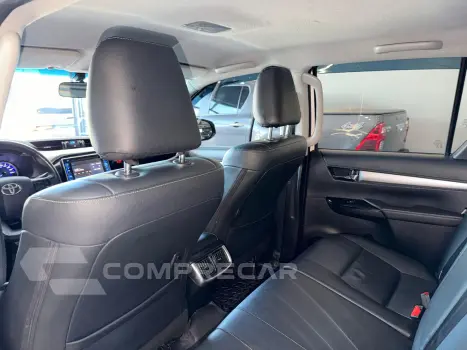 HILUX 2.8 D-4d Turbo CD SRX 4X4