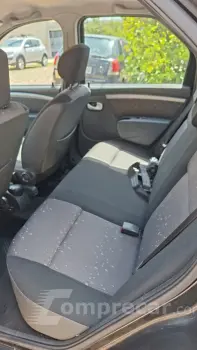 LOGAN 1.6 Expression 8V