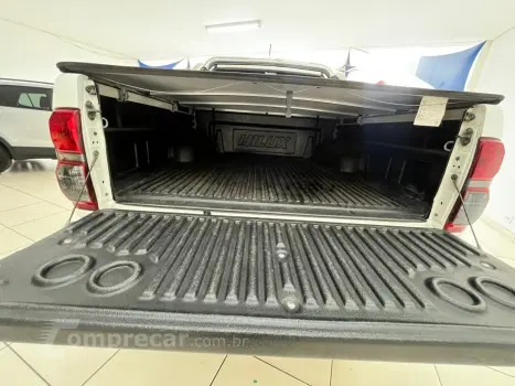 Hilux Caminhonete 2.7 16V 4P SRV FLEX 4X4  CABINE DUPLA AUTO