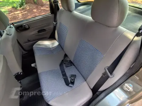 CLASSIC 1.0 MPFI LS 8V FLEX 4P MANUAL