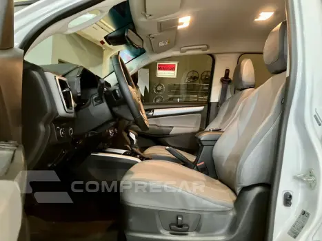 S10 2.8 16V LTZ CABINE DUPLA 4X4 TURBO DIESEL AUTOMÁTICO