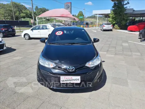 Toyota YARIS 1.5 16V FLEX XL PLUS CONNECT MULTIDRIVE 4 portas