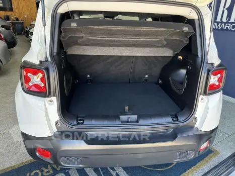 Renegade Sport 1.8 4x2 Flex 16V Aut.
