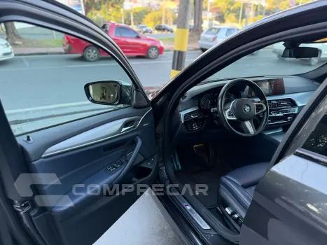 530E 2.0 16V Twinpower Híbrido M Sport Automático