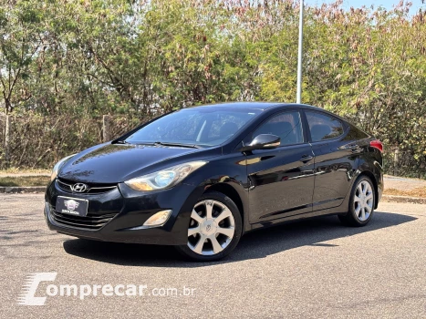 Hyundai Elantra Sedan 1.8 GLS (aut) 4 portas