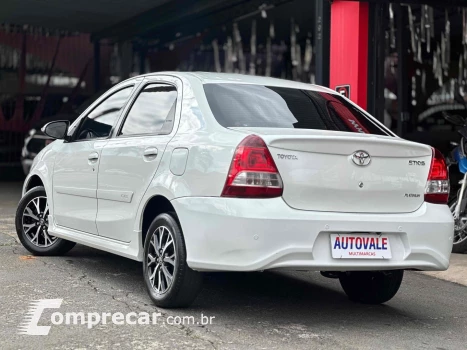ETIOS 1.5 PLATINUM SEDAN 16V FLEX 4P AUTOMÁTICO
