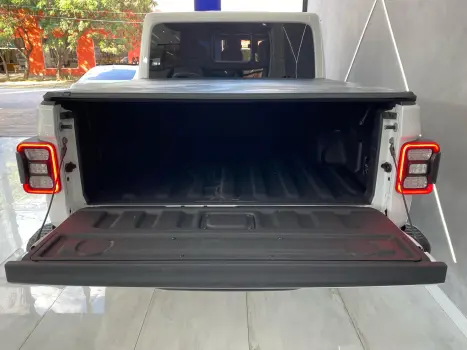 Gladiator Rubicon 3.6 V6 284 cv