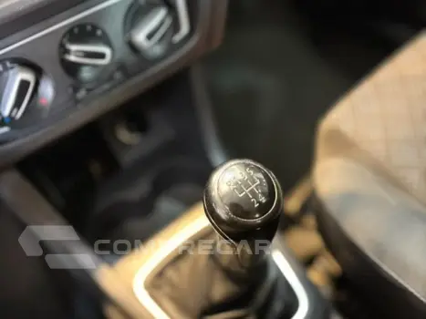 FOX - 1.0 MI 8V 4P MANUAL