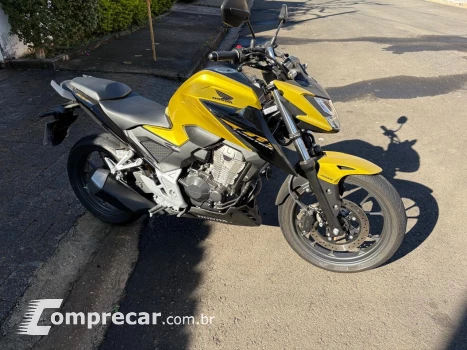 CB Twister 300F