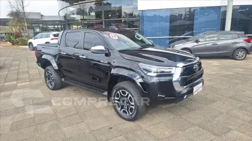 HILUX 2.8 D-4D TURBO DIESEL CD SRX PLUS 4X4 AUTOM