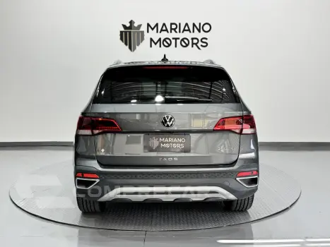 TAOS 1.4 250 TSI TOTAL FLEX HIGHLINE AUTOMÁTICO