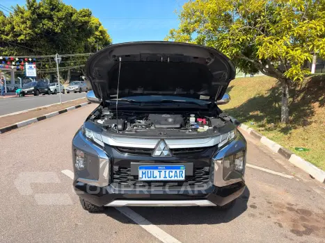 L200 Triton 2.4 16V Turbo Diesel Sport Hpe Cd 4P 4X4 Automát