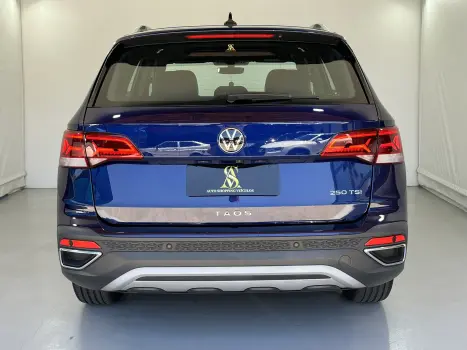 TAOS 1.4 250 TSI Highline