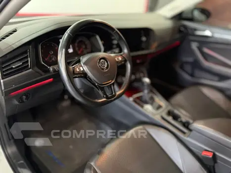 Jetta 1.4 16V 4P TSI COMFORTLINE AUTOMÁTICO