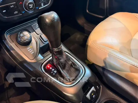 Compass 2.0 16V Diesel Longitude 4X4 Automático