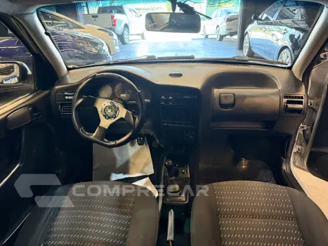 GOL 1.0 MI 8V
