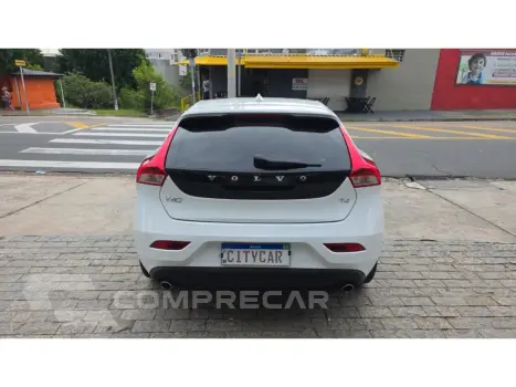 V40 2.0 T4 KINETIC GASOLINA 4P AUTOMÁTICO