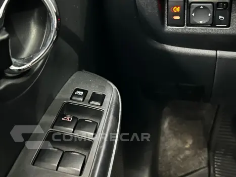 VERSA 1.6 16V FLEXSTART SV 4P XTRONIC