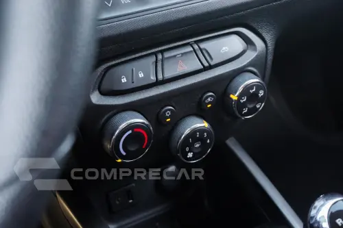 ONIX HATCH LTZ 1.4 8V FlexPower 5p Mec.