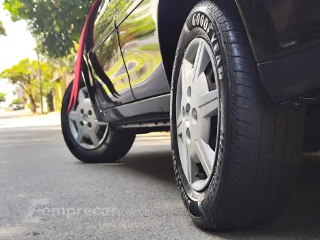 CLASSIC 1.0 MPFI LS 8V FLEX 4P MANUAL