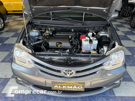 ETIOS 1.5 XS Sedan 16V